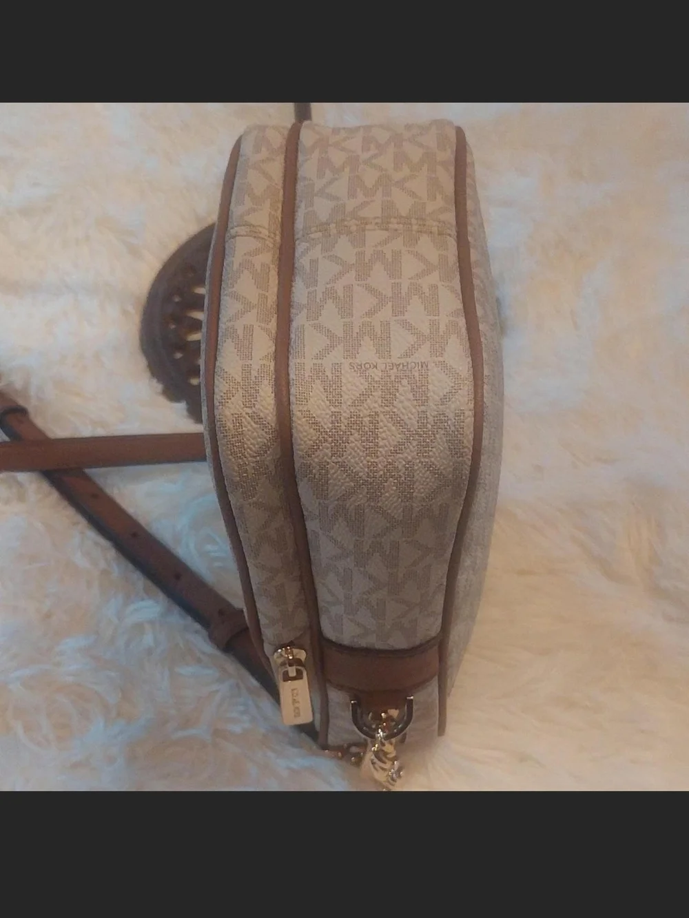 Michael Kors Jet Set Travel Medium Crossbody